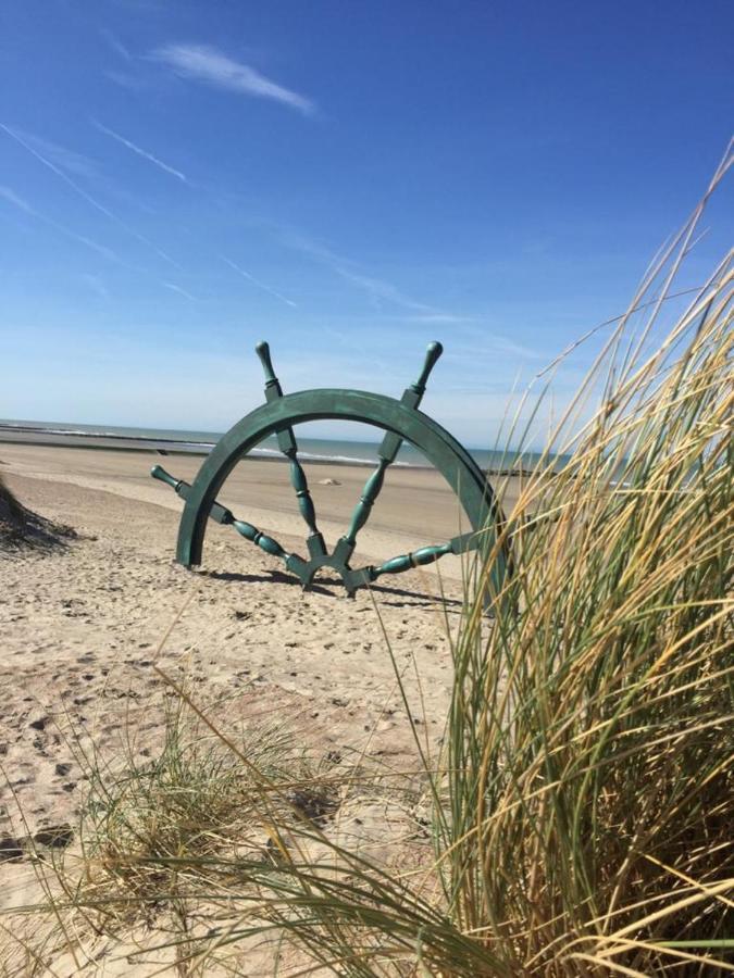 Beachstudio Westende With Sea View Middelkerke Luaran gambar