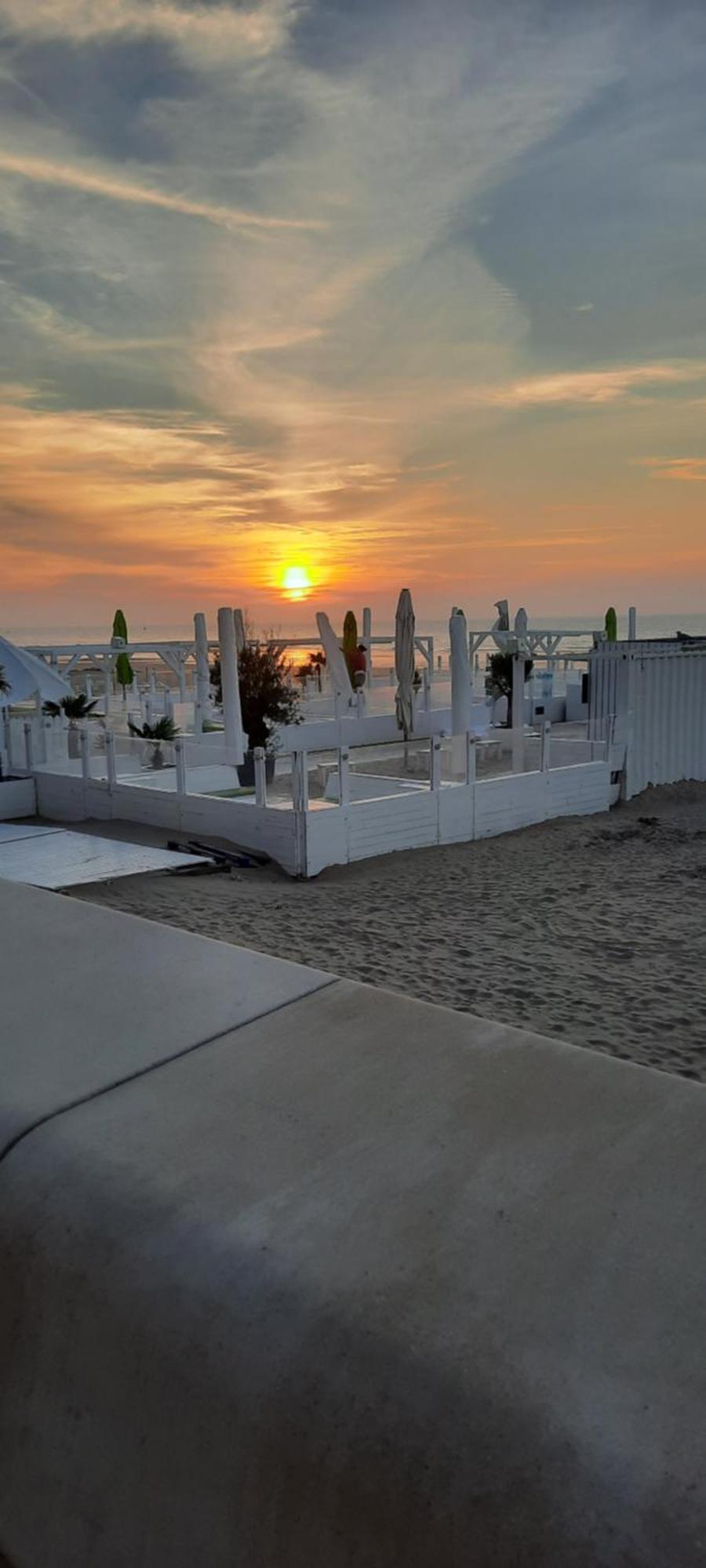 Beachstudio Westende With Sea View Middelkerke Luaran gambar