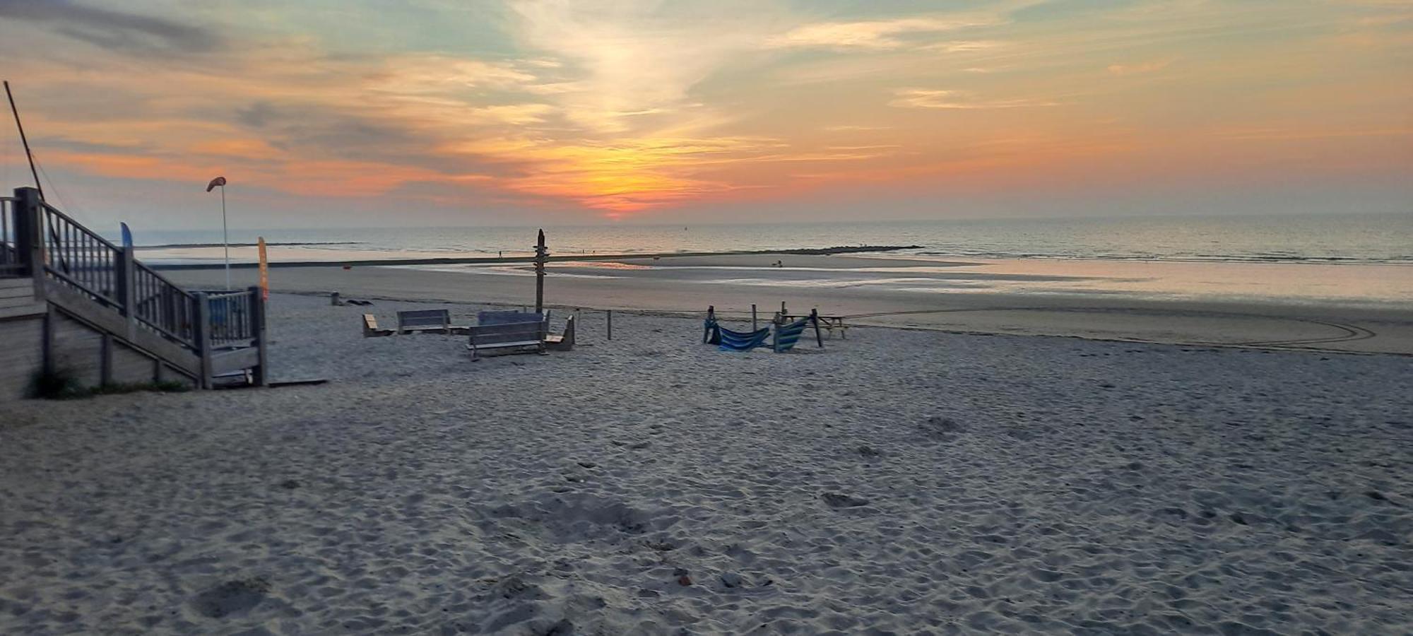 Beachstudio Westende With Sea View Middelkerke Luaran gambar